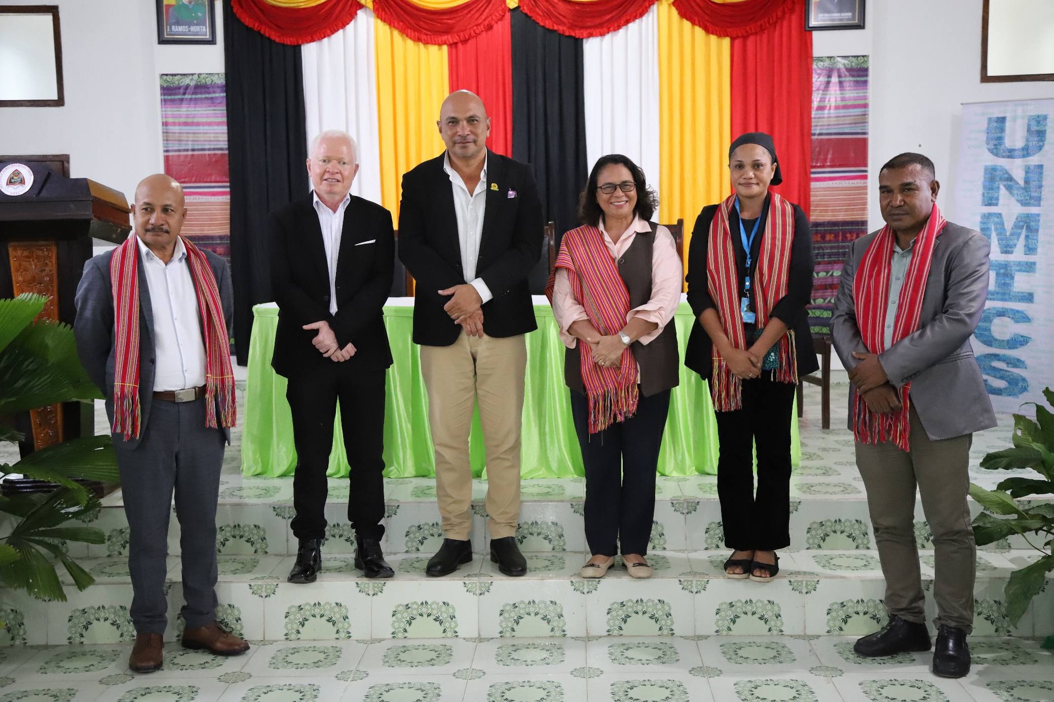 https://viqueque.gov.tl/uncategorized/unidade-de-missao-para-o-combate-ao-stunting-unmics-ho-unicef-halo-sosializasaun-planu-asaun-nasional-multisetoral-ba-komabte-stunting-pankos-nivel-rejional/